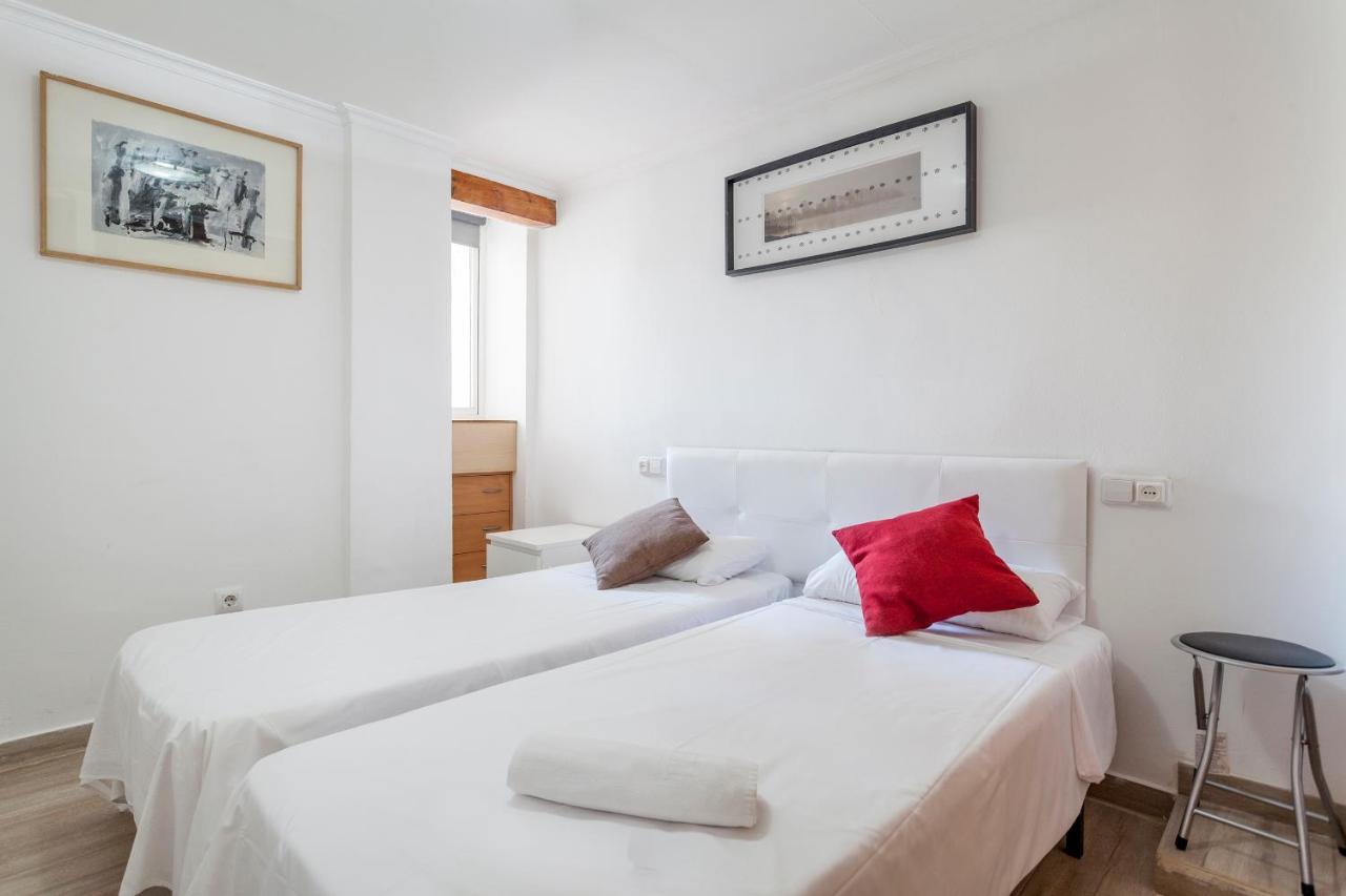 Apartamento Con Terraza Valensiya Dış mekan fotoğraf